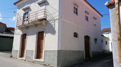 Casa / Villa T6 em Brogueira, Parceiros de Igreja e Alcorochel de 103 m²
