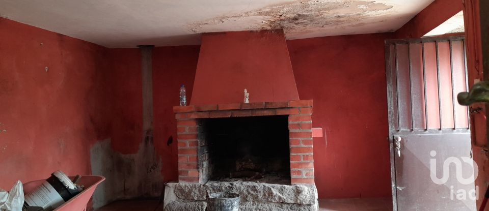 House T4 in Alheira E Igreja Nova of 75 m²