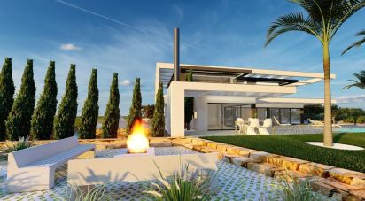 Land in Lagoa e Carvoeiro of 2,040 m²