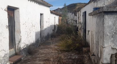House/villa T3 in Tavira (Santa Maria e Santiago) of 196 sq m