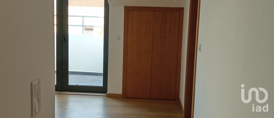 Apartment T2 in Ajuda of 109 m²
