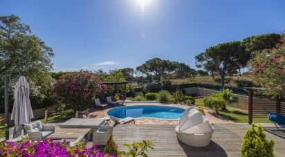 Maison T4 à Almancil de 210 m²