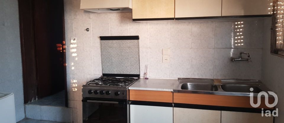 Maison T3 à Alheira E Igreja Nova de 73 m²