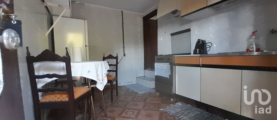 Maison T3 à Alheira E Igreja Nova de 73 m²