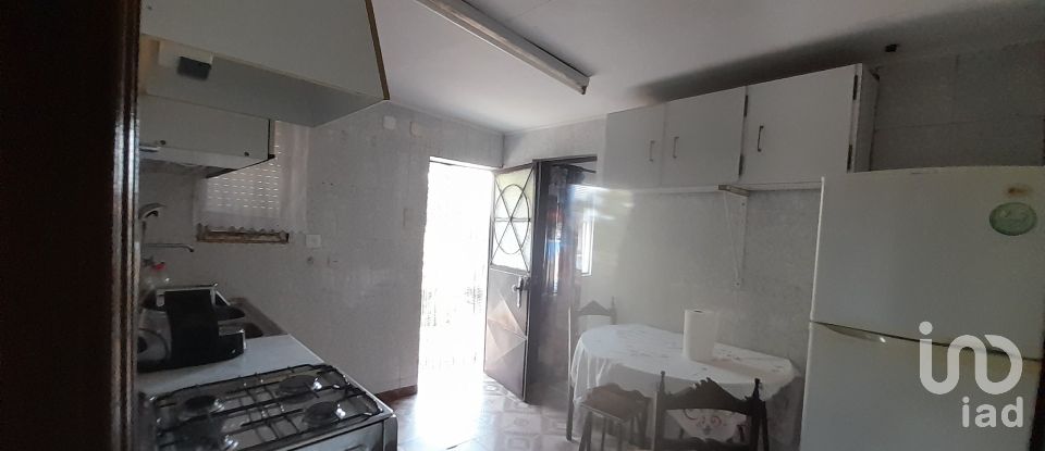 Maison T3 à Alheira E Igreja Nova de 73 m²