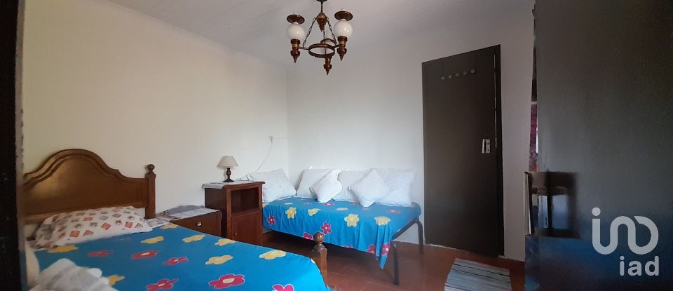 Maison T3 à Alheira E Igreja Nova de 73 m²