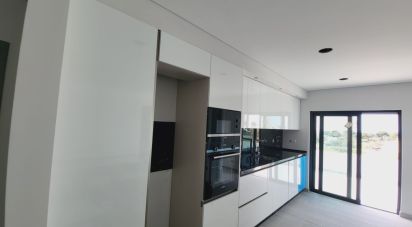 Apartamento T3 em Olhão de 101 m²
