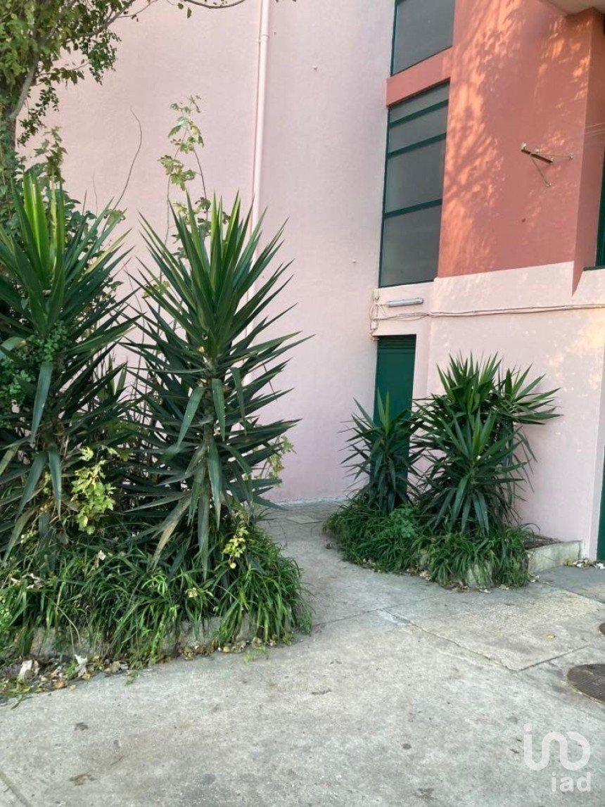 Atelier à Massamá e Monte Abraão de 10 m²