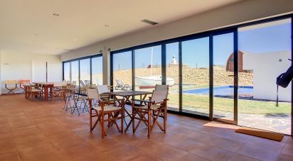 Domaine T11 à Encarnação de 592 m²