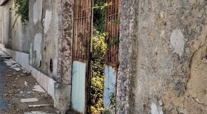 Terrain à São Domingos de Rana de 2 728 m²