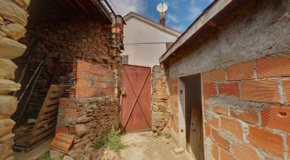 Maison T0 à Vila Facaia de 40 m²