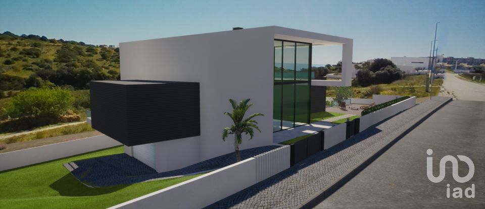 House T3 in São Gonçalo De Lagos of 330 m²