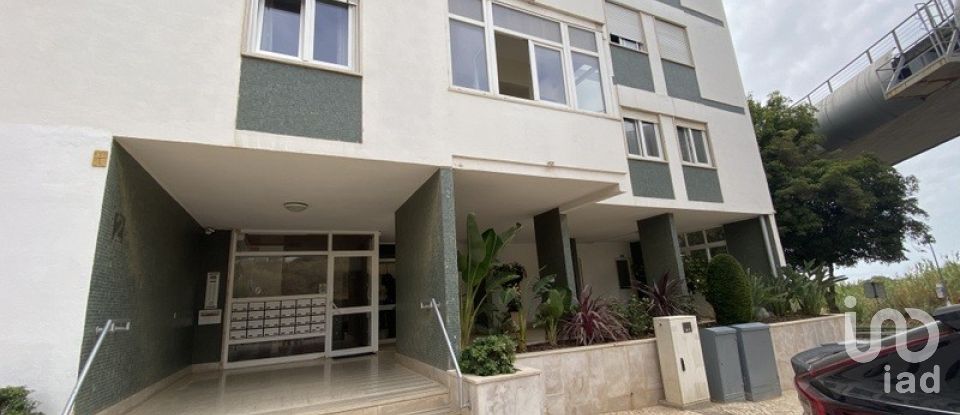 Apartment T4 in Oeiras e São Julião da Barra, Paço de Arcos e Caxias of 143 m²