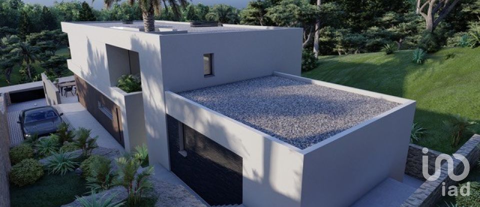 Terreno urbano em Boliqueime de 1 421 m²