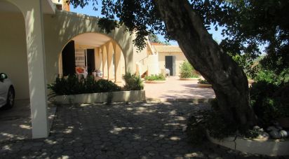 Casa / Villa T5 em Silves de 166 m²