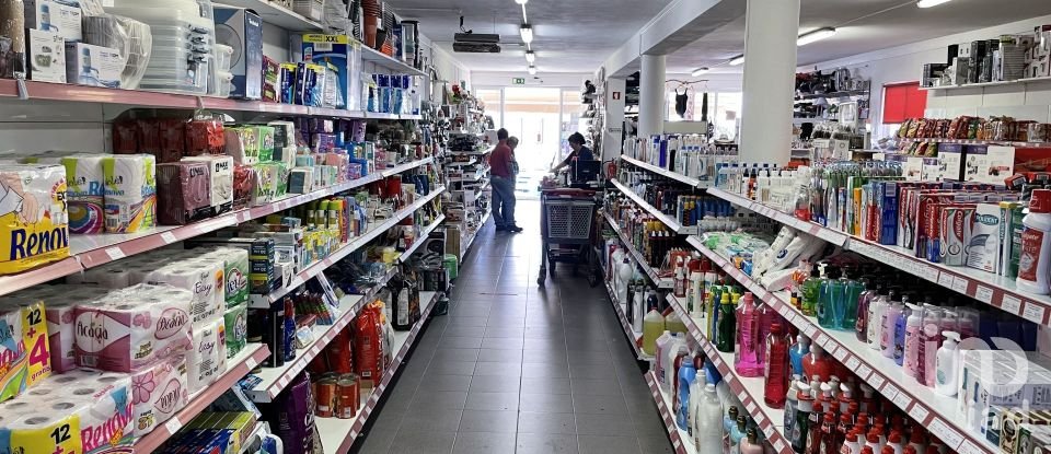 Shop / premises commercial in Norte Grande (Neves) of 543 m²