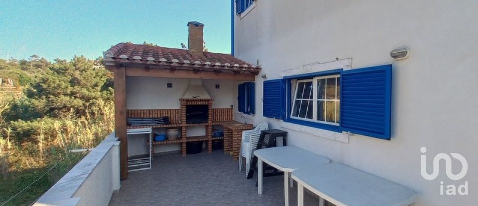 House T3 in Carvoeira of 208 m²