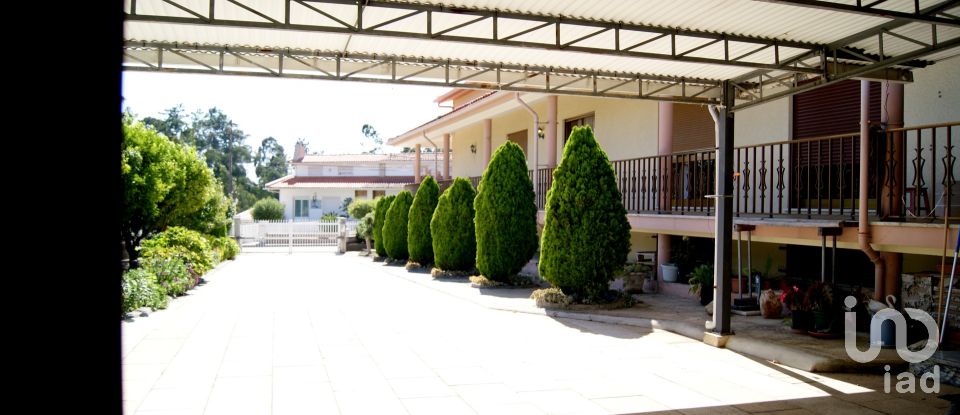 Casa / Villa T6 em Fermentelos de 320 m²
