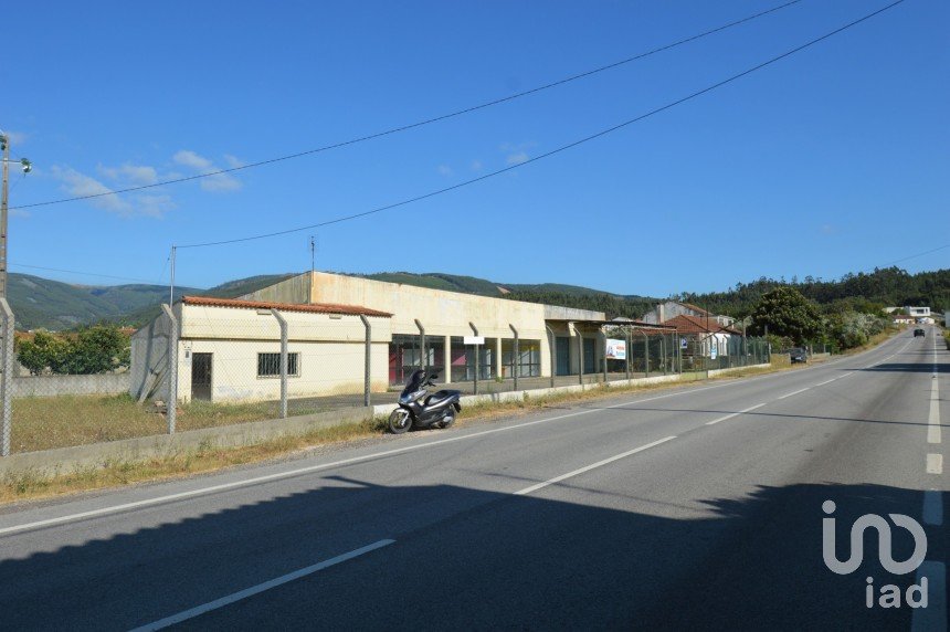 Shop / premises commercial in São Miguel, Santa Eufémia e Rabaçal of 410 m²