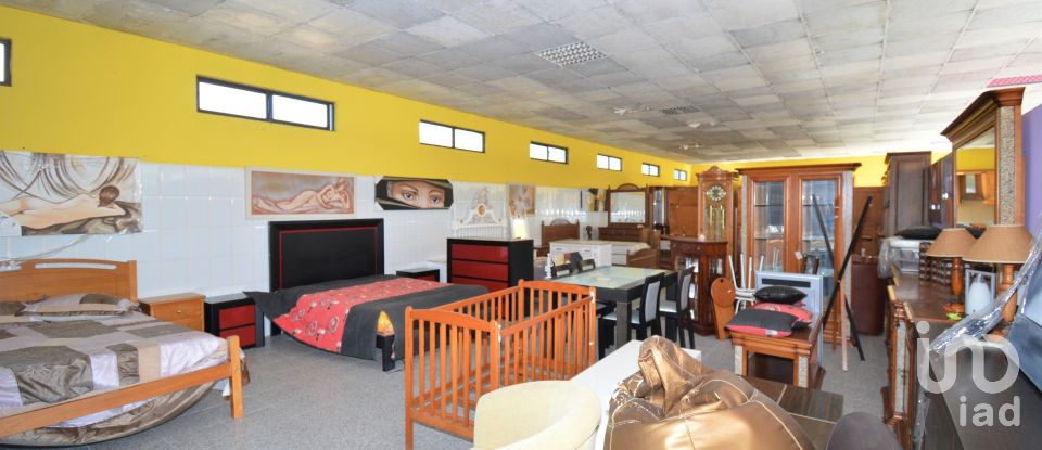 Shop / premises commercial in São Miguel, Santa Eufémia e Rabaçal of 410 m²