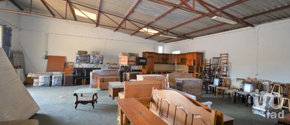 Shop / premises commercial in São Miguel, Santa Eufémia e Rabaçal of 410 m²