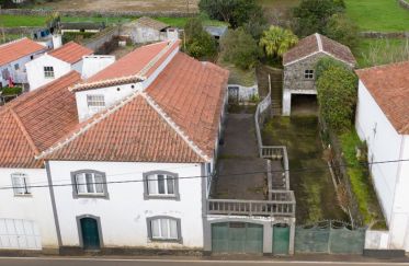 Maison T3 à Cinco Ribeiras de 158 m²