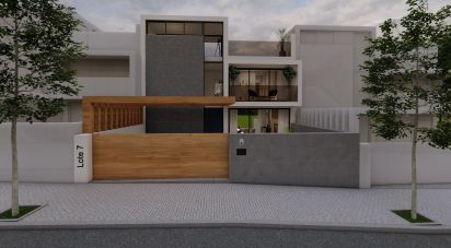 Casa / Villa T3 em Montenegro de 205 m²