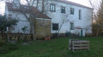 Ferme T5 à Sabugal e Aldeia de Santo António de 240 m²