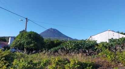 Terrain à Santa Luzia de 1 052 m²