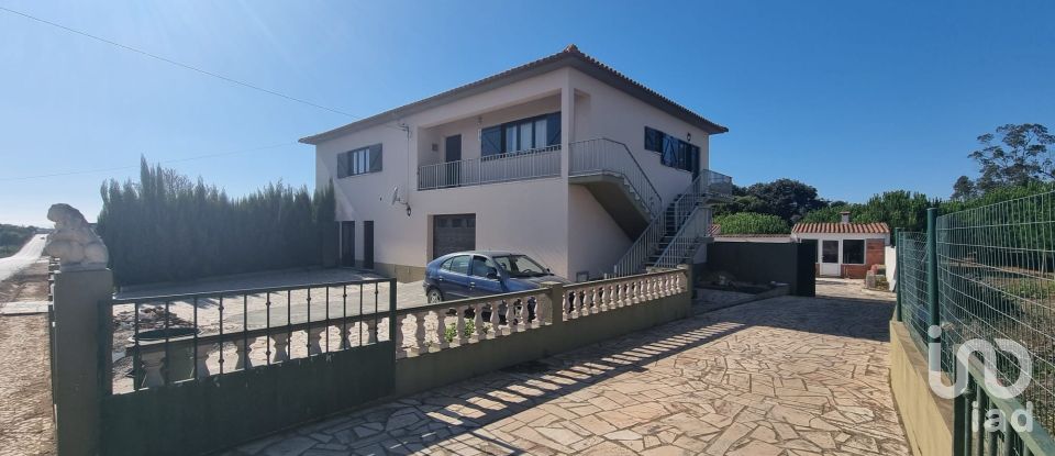 Maison T5 à São Bartolomeu dos Galegos e Moledo de 186 m²