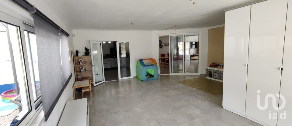 Maison traditionnelle T5 à Coruche, Fajarda e Erra de 256 m²