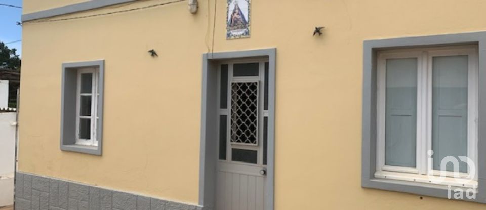 House/villa T2 in Moncarapacho e Fuseta of 56 sq m