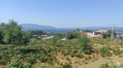 Terrain à Gandra e Taião de 2 200 m²