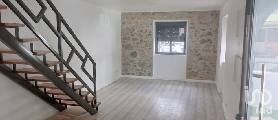 House T3 in Algueirão-Mem Martins of 130 m²