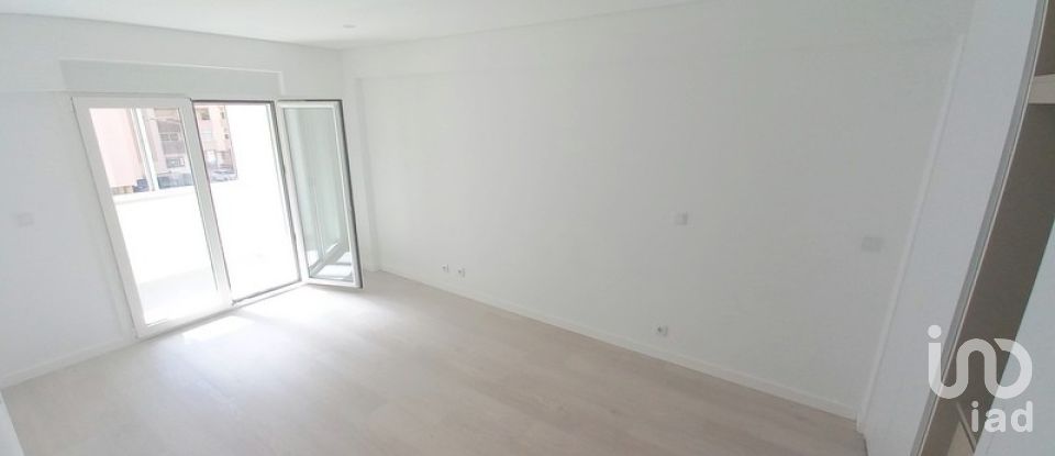 Apartment T2 in Póvoa de Santa Iria e Forte da Casa of 101 m²