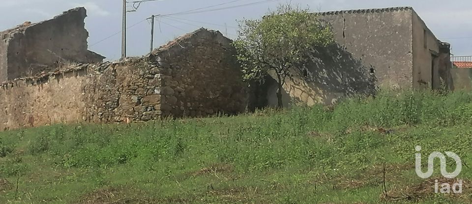 Village house T0 in Lamas of 125 sq m
