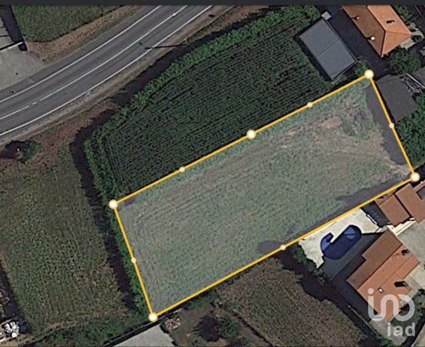 Terrain à bâtir à Ganfei de 1 480 m²