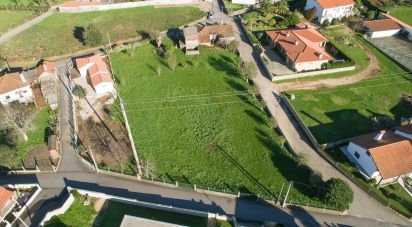 Terrain à Campos e Vila Meã de 1 720 m²