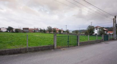 Terrain à Campos e Vila Meã de 1 720 m²