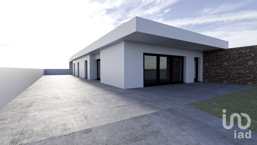 Casa / Villa T3 em Silveira de 250 m²