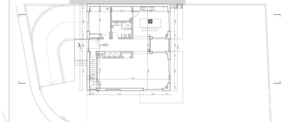 Casa / Villa T4 em Estômbar e Parchal de 285 m²