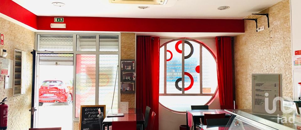 Brasserie-type bar in Quinta do Anjo of 70 m²