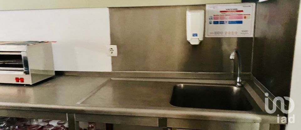 Brasserie-type bar in Quinta do Anjo of 70 m²