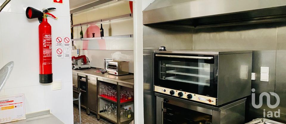 Brasserie-type bar in Quinta do Anjo of 70 m²