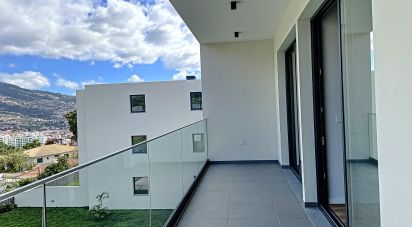 Apartamento T2 em São Martinho de 113 m²
