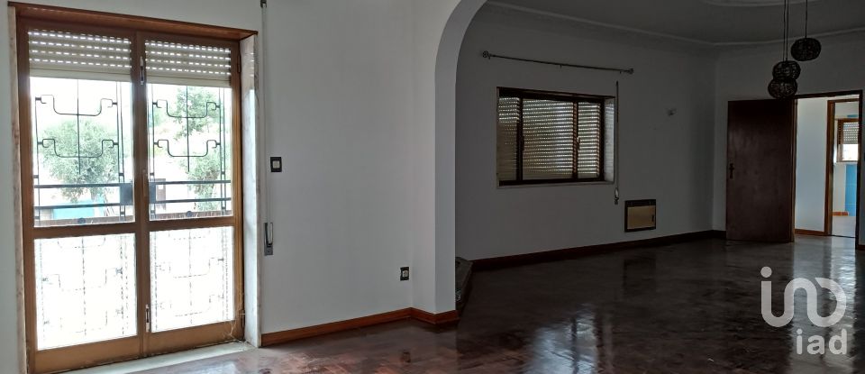 House T6 in Senhorim of 312 m²
