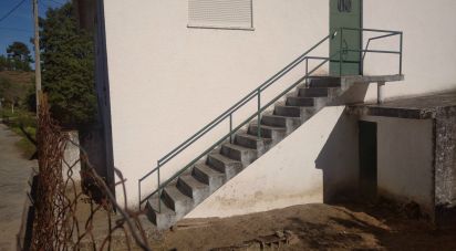 Maison T0 à Vila Cortês da Serra de 128 m²