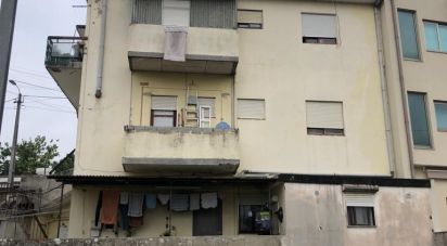 Bâtiment à Rio Tinto de 270 m²