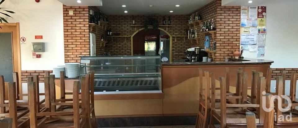 Restaurant in Rio de Couros e Casal dos Bernardos of 296 m²