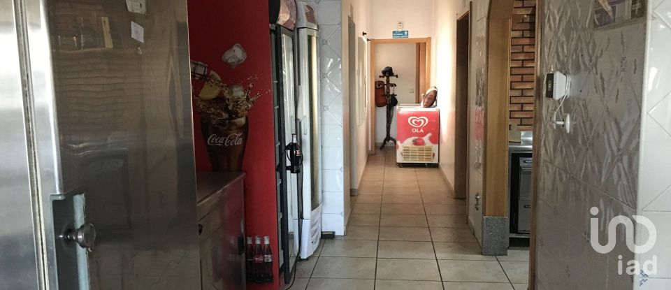 Restaurant in Rio de Couros e Casal dos Bernardos of 296 m²